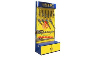 Kệ quảng cáo trưng bày máy khoan và dụng cụ cầm tay