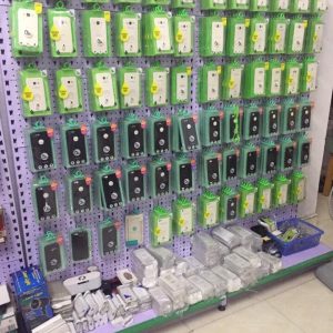 Giá treo phụ kiện điện thoại