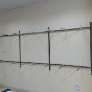 KỆ MÓC TREO QUẦN ÁO