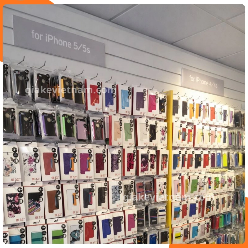 Giá kệ treo phụ kiện điện thoại phù hợp mọi quy mô cửa hàng